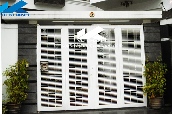 Cửa Cổng Hai Cánh Cửa Cổng Hiện Đại-1