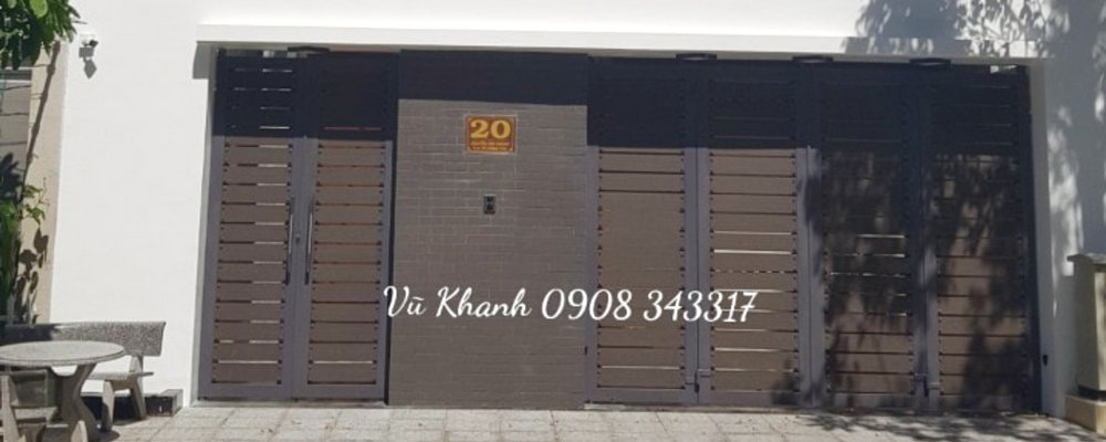 Cửa Sắt Đẹp 4 Cánh Tự Động Cửa Cổng Hiện Đại-1