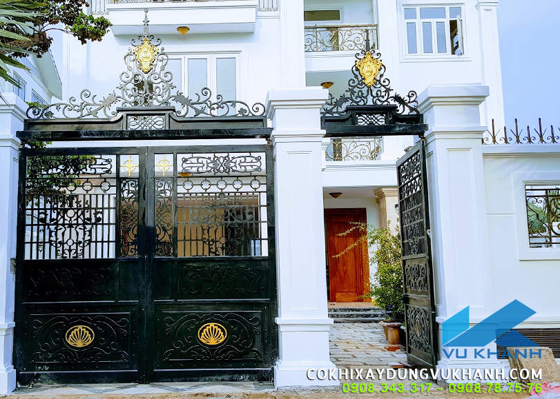 Cửa cổng đẹp nhà Anh Cương - Vũng Tàu