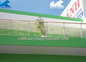 Lan Can Kính Ban Công 22225