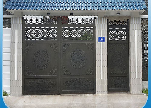 Cổng sắt bịt kín CNC hai cánh