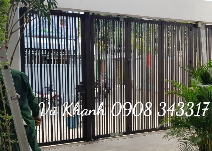 Cổng Sắt Mạ Kẽm Hiện Đại Cho Nhà Phố