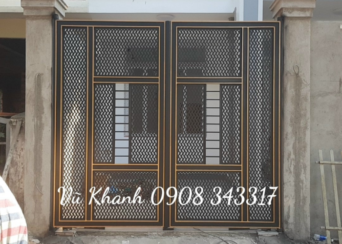 Cửa cổng sắt hiện đại Vũ Khanh