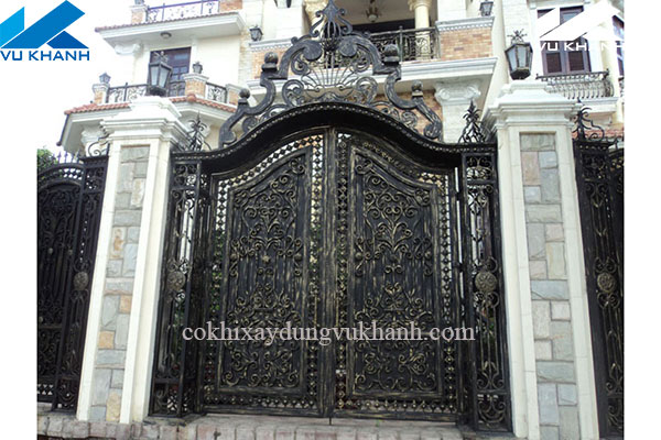 Cửa Cổng Sắt Mỹ Thuật Vũ Khanh Hoa Văn Đúc