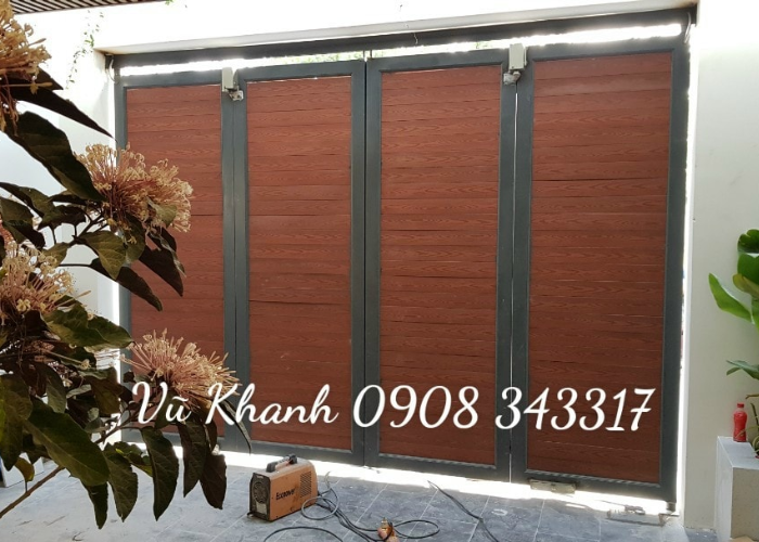 Cửa hiện đại 4 Cánh Vũ Khanh