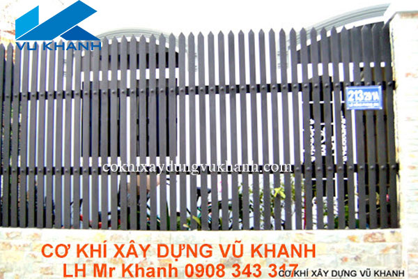 Hàng Rào Sắt Hộp Mạ Kẽm
