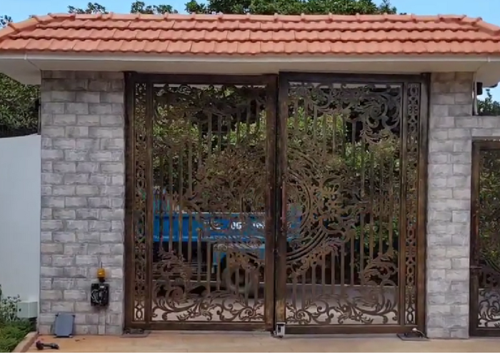 Thi công cửa sắt mỹ Thuật CNC