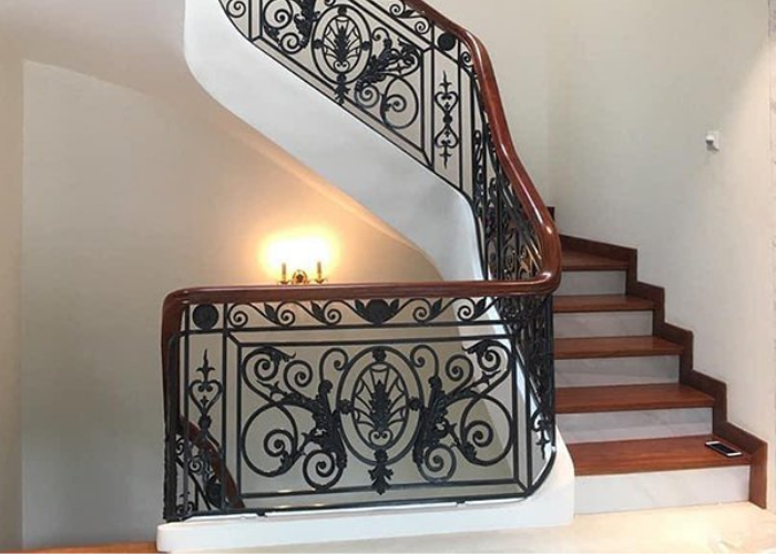 Cầu thang thép SP-27387-1