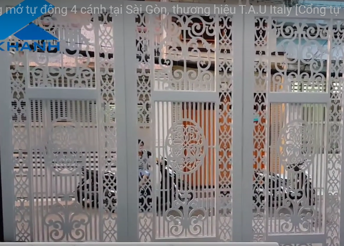 Cửa Cổng Bốn Cánh Cắt Hoa Văn CNC-1