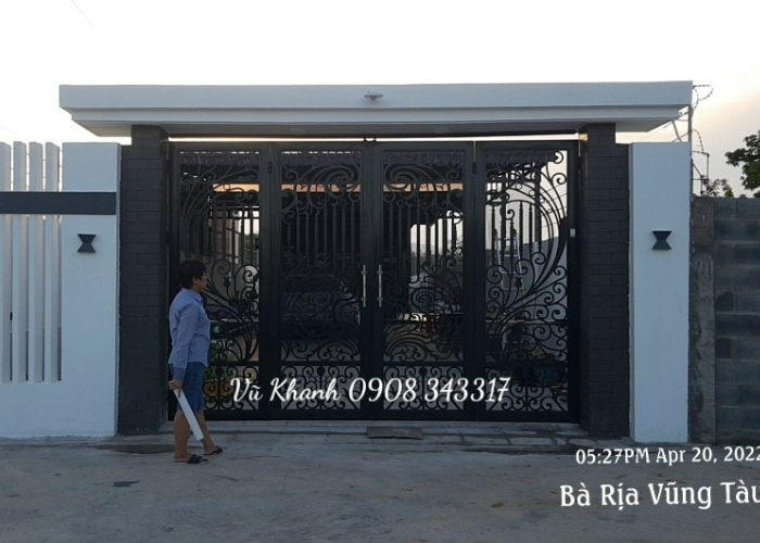 Cửa cổng Cắt Hoa Văn Mỹ Thuật-3