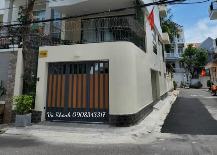 Cửa cổng hiện đại Nhà Chú Sơn Vũng Tàu-1