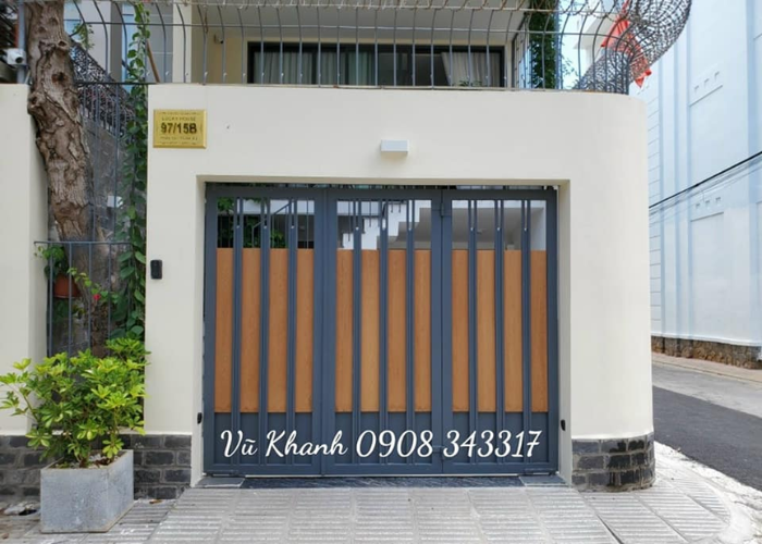 Cửa cổng hiện đại Nhà Chú Sơn Vũng Tàu-3