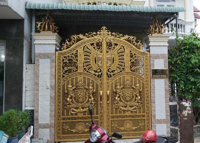 Cửa Cổng Nhôm Đúc Hai Cánh Cao Cấp-1