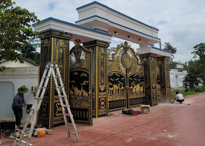 Cửa Cổng Nhôm Đúc Hiện Đại-3