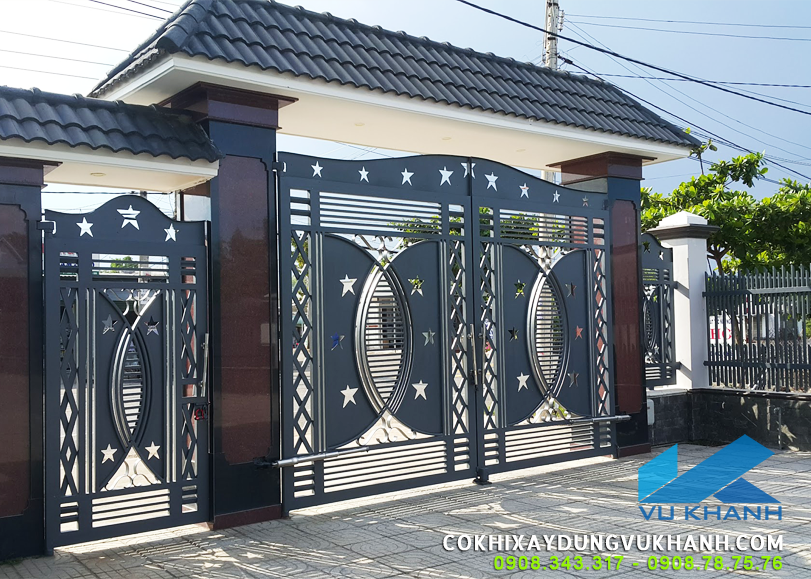 Cửa cổng sắt cắt CNC nghệ thuật đẹp-1