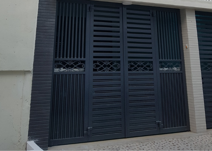 Cửa cổng sắt tự động mạ kẽm-1
