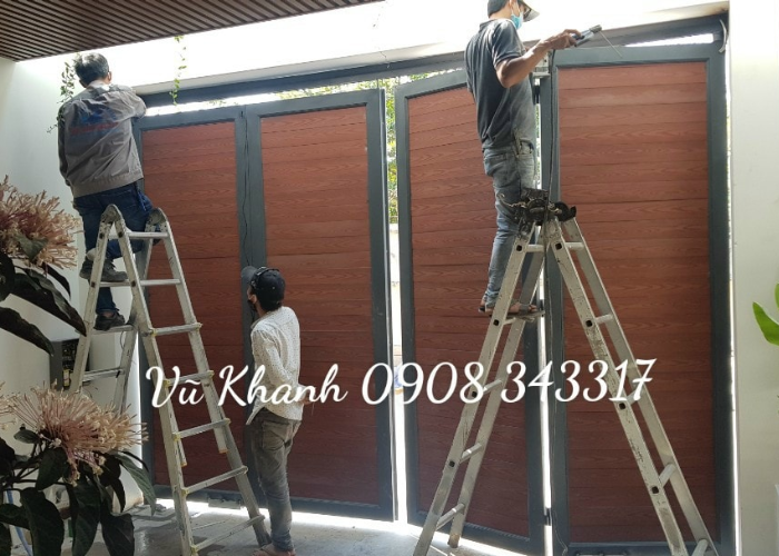 Cửa hiện đại 4 Cánh Vũ Khanh-3