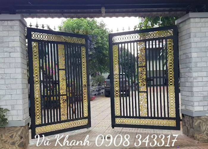 Cửa sắt tự động-1