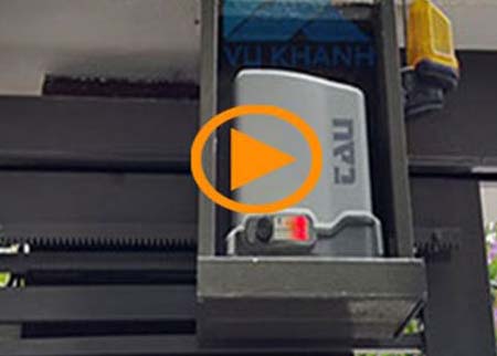 Cổng mở lùa treo thương hiệu TAU Italia