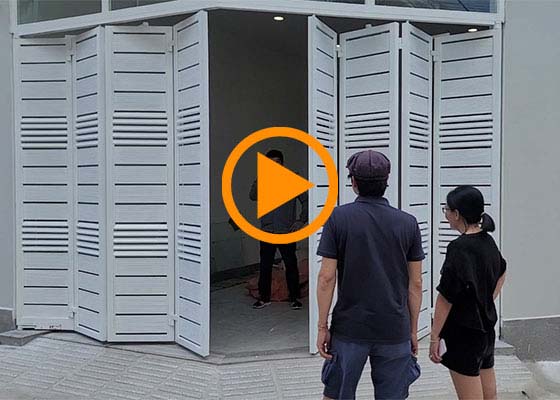 Cổng Mở Tự Động 8 Cánh Mô Tơ Âm Sàn Ý - Giải Pháp Tiện Ích Và Thẩm Mỹ Cho Các Công Trình Hiện Đại